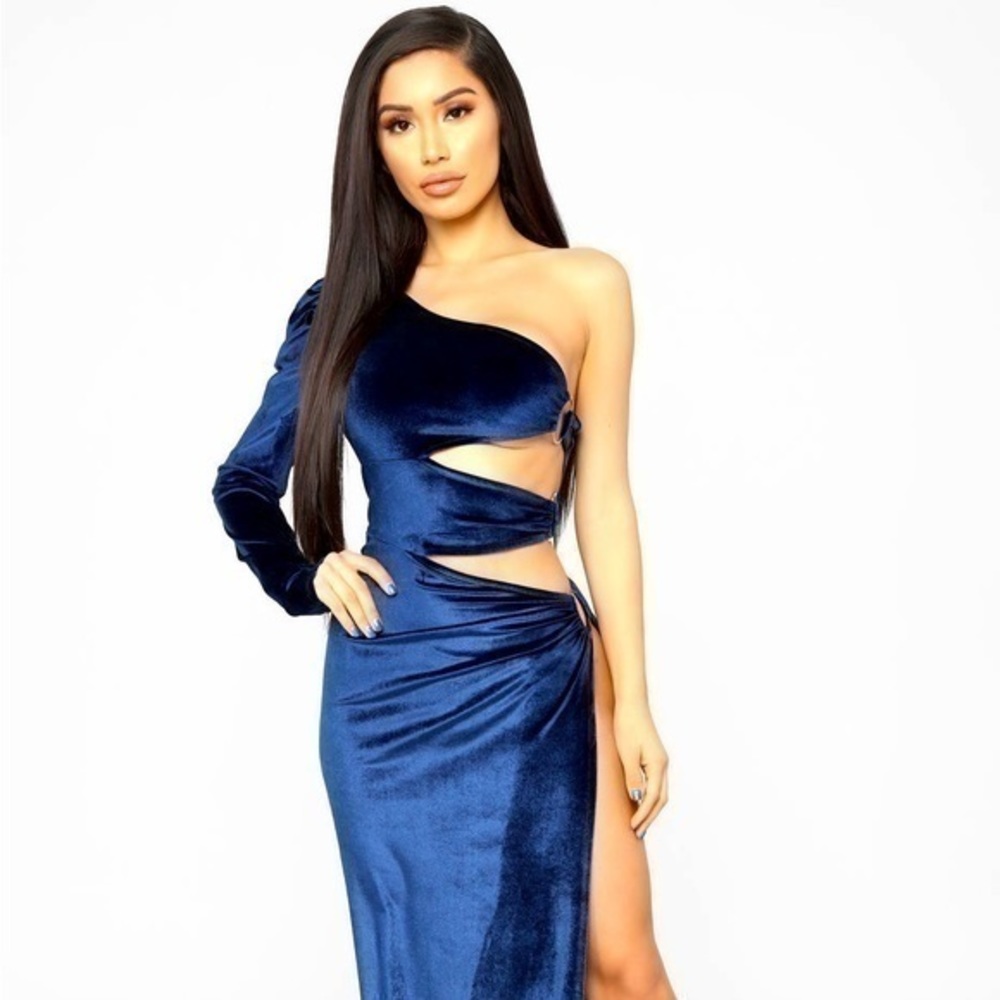 Sexy Blue velvet Maxi